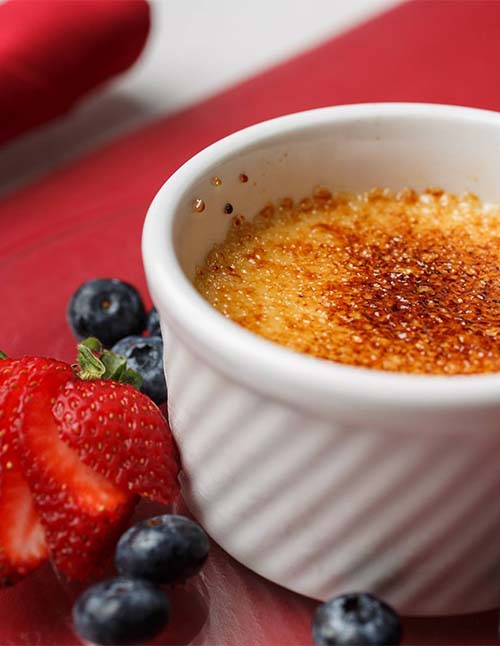 Creme Brulee Fresh Berries | The Cub Lounge & Grille | The Original Shreveport Bar & Restaurant